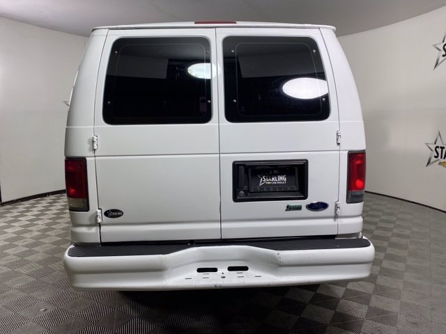 Pre-Owned 2014 Ford Econoline Cargo Van