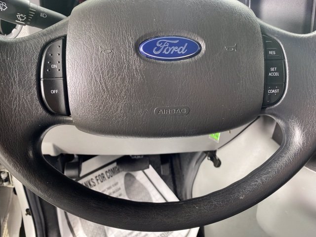 Pre-Owned 2014 Ford Econoline Cargo Van