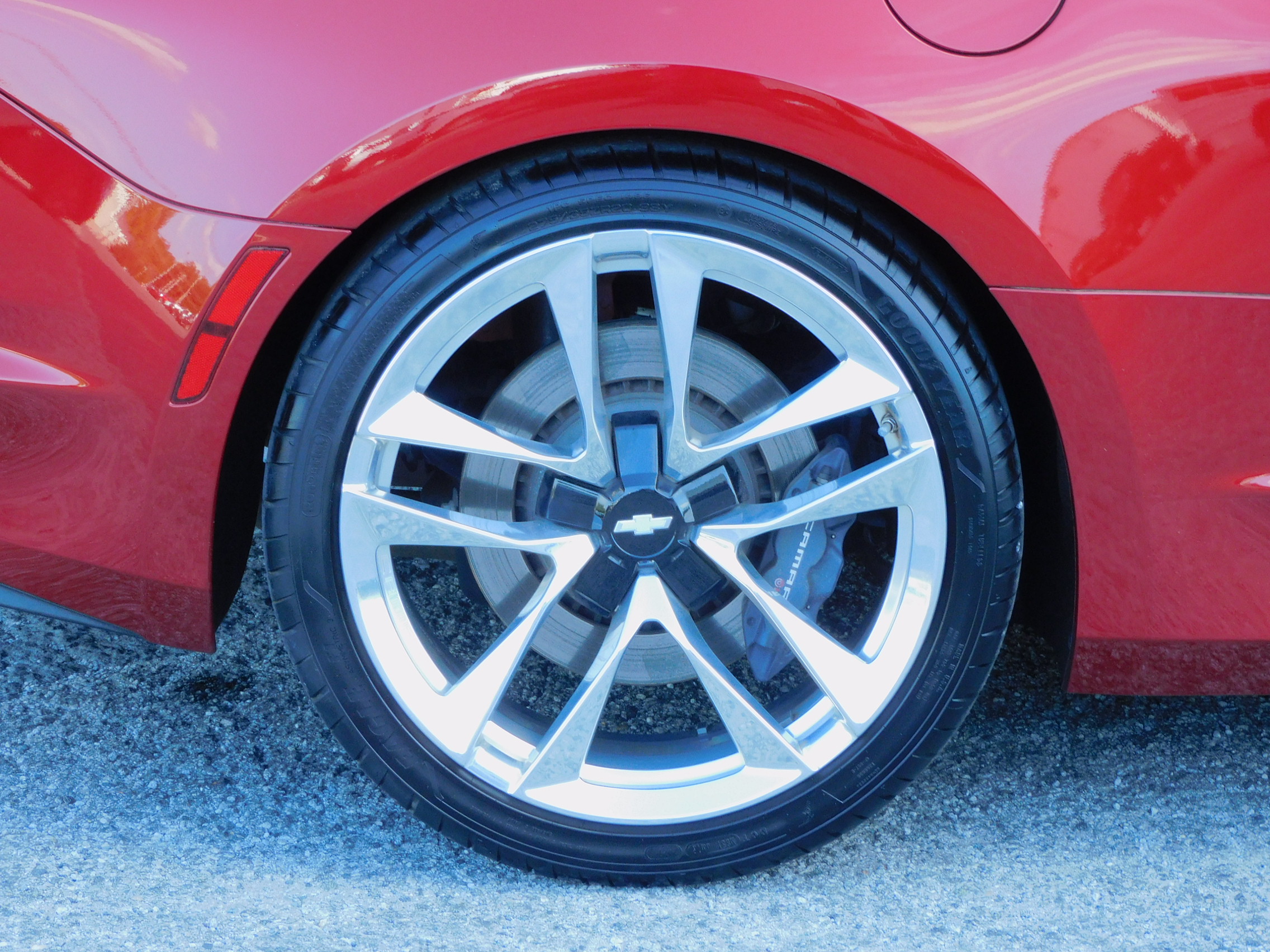 Used 2022 Wild Cherry Tintcoat Chevrolet 2SS image 16