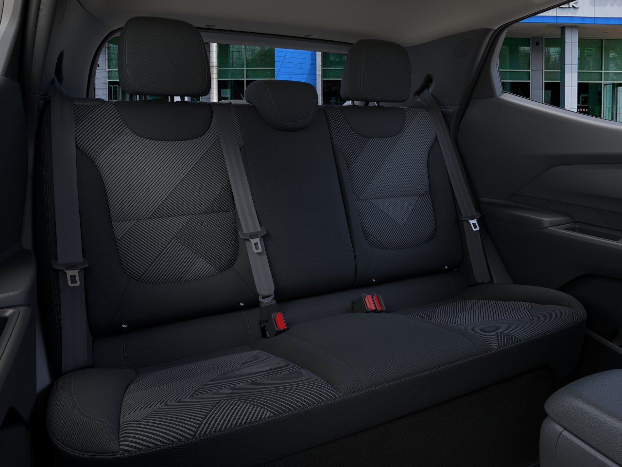 New 2027 Summit White Chevrolet LT image 41