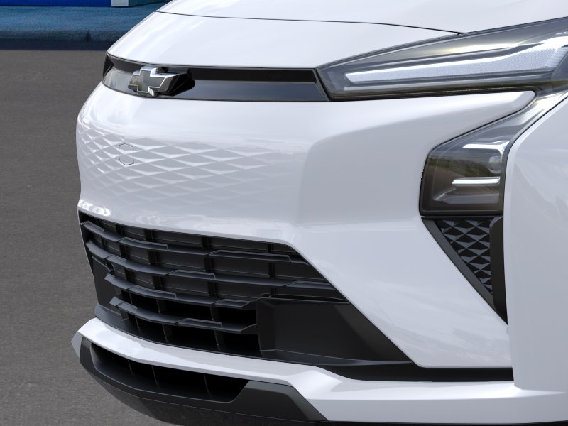 New 2027 Summit White Chevrolet LT image 36