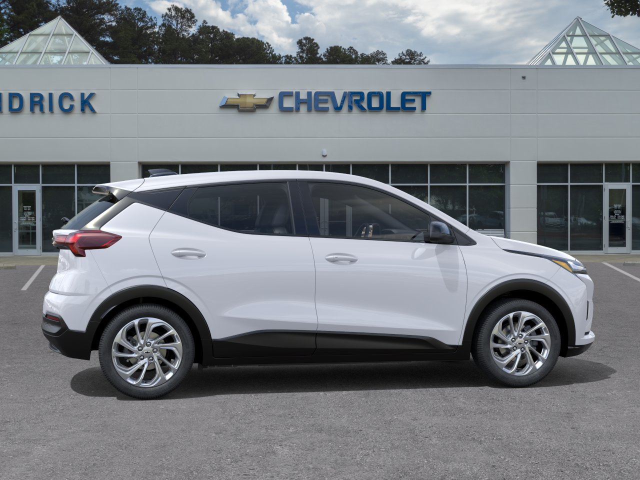 New 2027 Summit White Chevrolet LT image 5