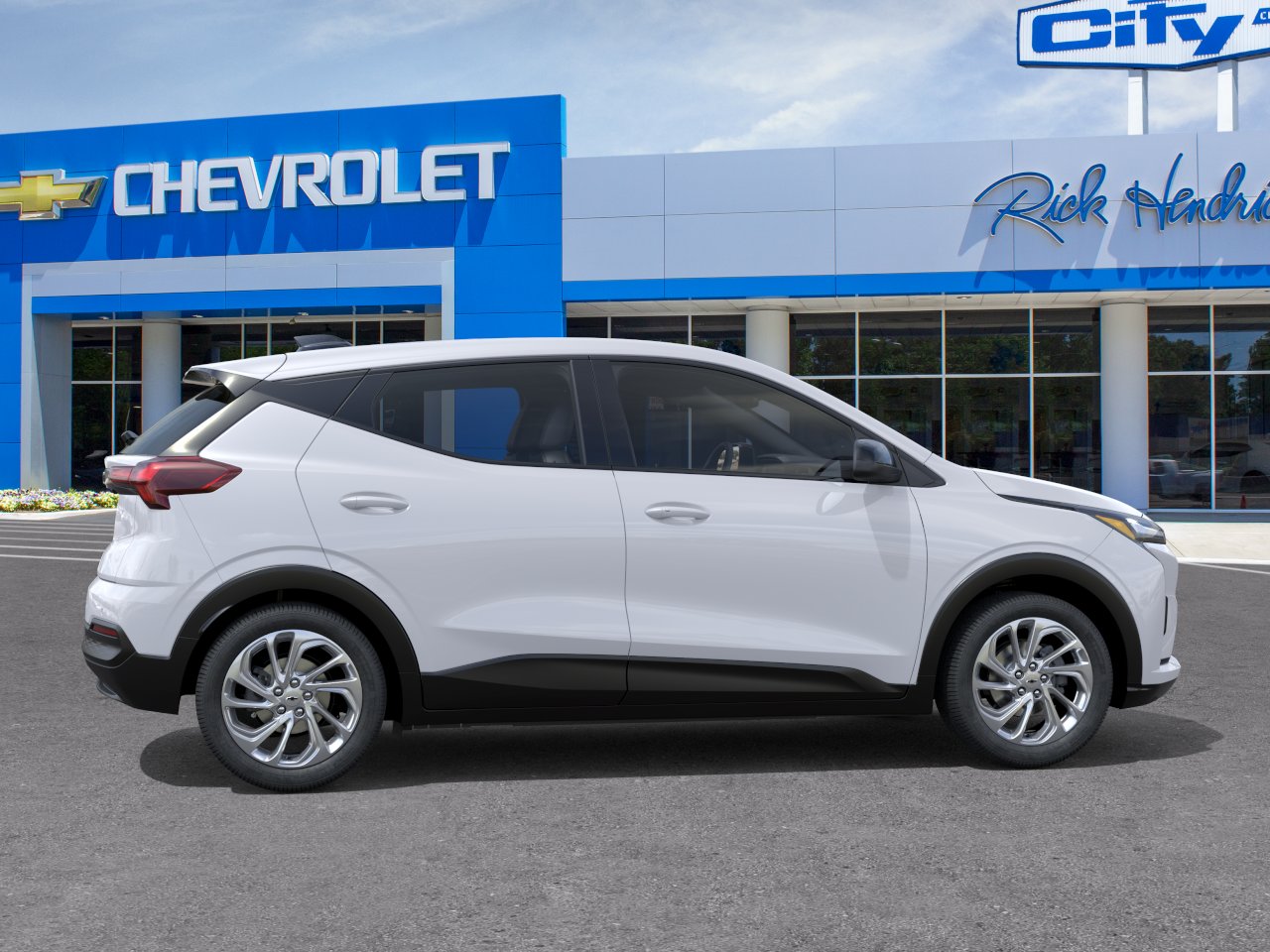 New 2027 Summit White Chevrolet LT image 27