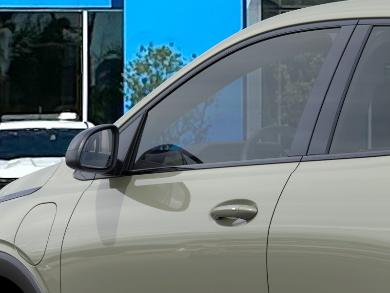 2027 Chevrolet Bolt LT - Photo 12