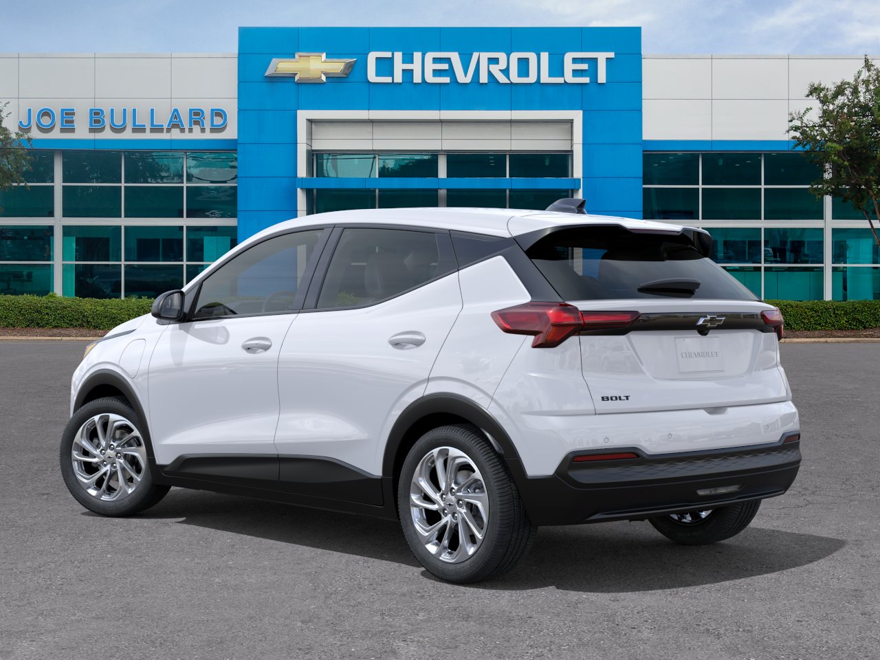 New 2027 Summit White Chevrolet LT image 3