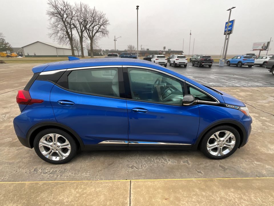 Used 2019 Chevrolet Bolt EV LT with VIN 1G1FY6S02K4104528 for sale in Fairbury, IL