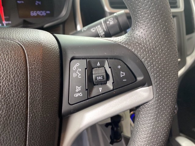 Pre-Owned 2017 Chevrolet Sonic LT