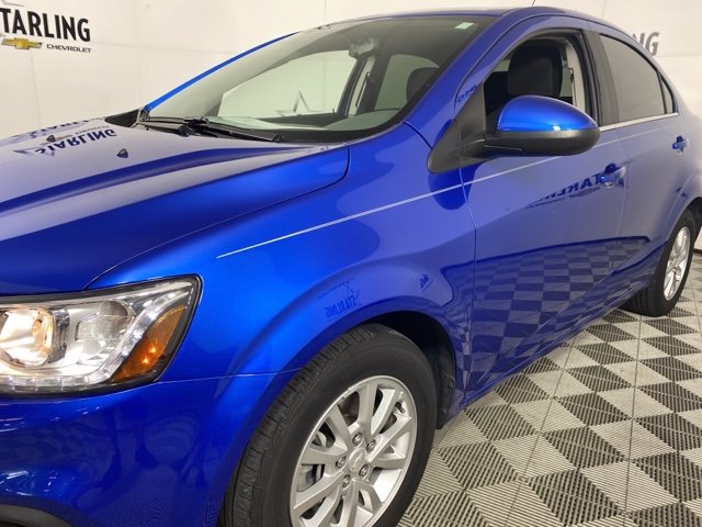 Pre-Owned 2017 Chevrolet Sonic LT