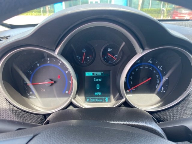 Pre-Owned 2015 Chevrolet Cruze LT