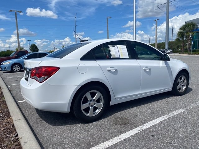 Pre-Owned 2015 Chevrolet Cruze LT