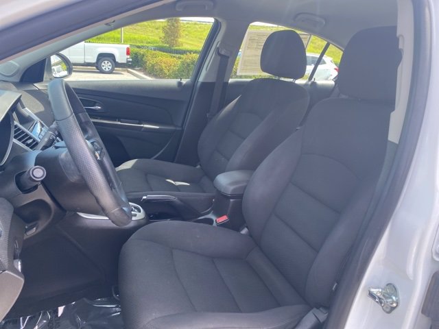 Pre-Owned 2015 Chevrolet Cruze LT
