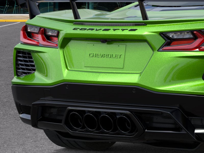 New 2027 Roswell Green Metallic Chevrolet 1LT image 39