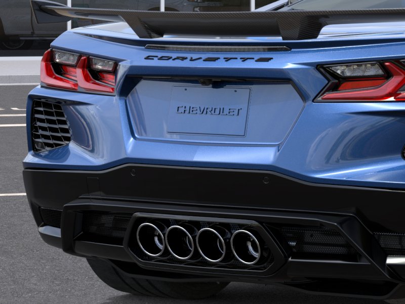 2027 Chevrolet Corvette 2LT - Photo 14