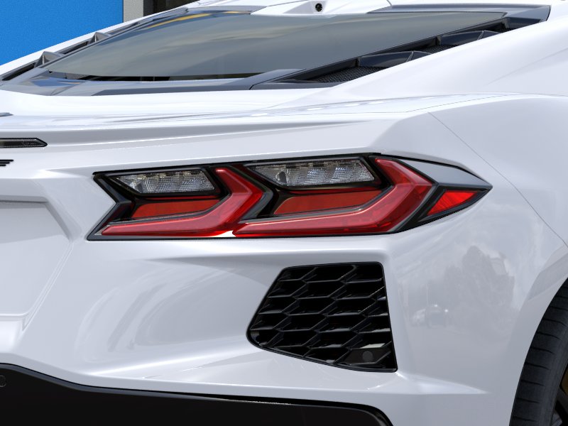 New 2027 Arctic White Chevrolet 2LT image 11