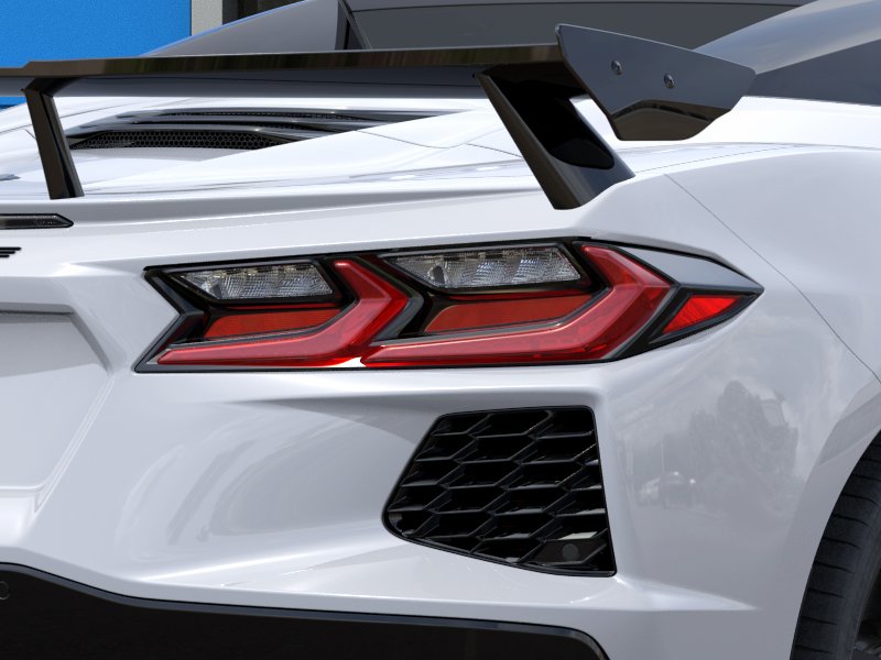 New 2026 Arctic White Chevrolet 2LT image 43