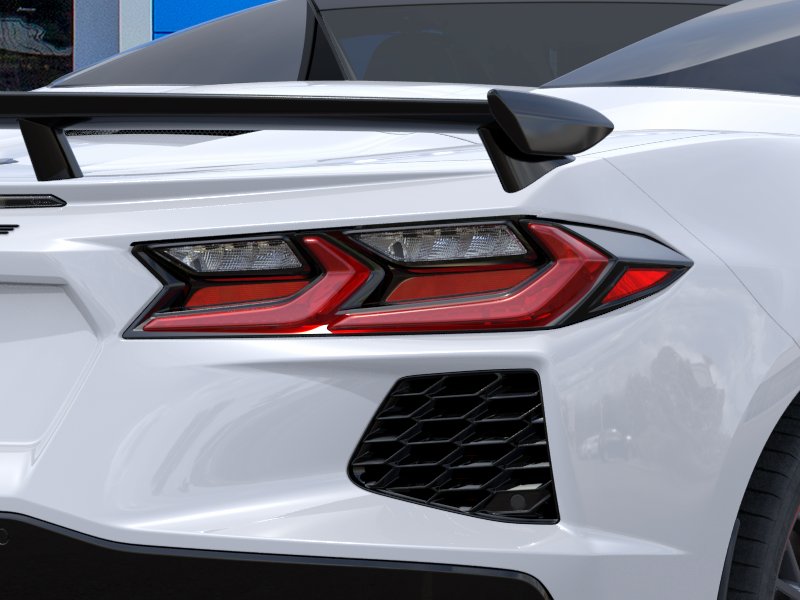 New 2027 Arctic White Chevrolet 2LT image 36