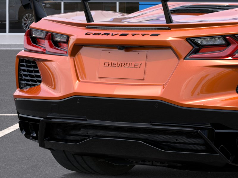 New 2027 Sebring Orange Tintcoat Chevrolet 2LT image 14