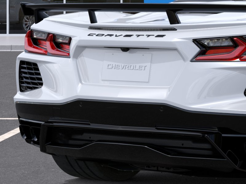 New 2027 Arctic White Chevrolet 3LT image 14