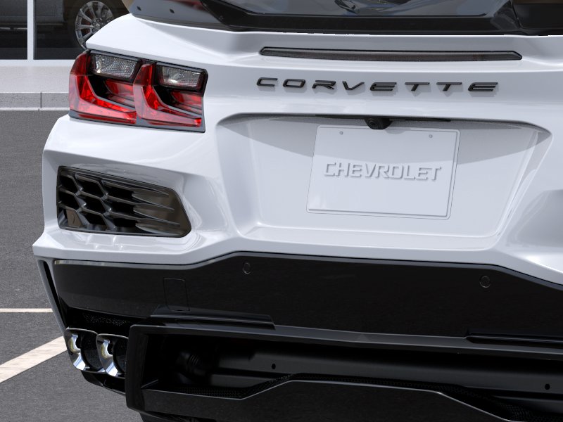 New 2025 Arctic White Chevrolet 2LZ image 14