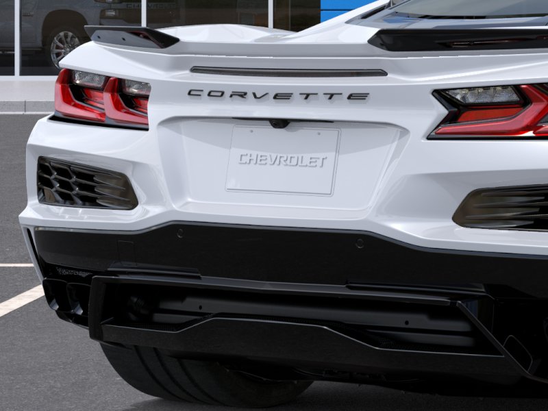 New 2027 Arctic White Chevrolet 3LT image 14