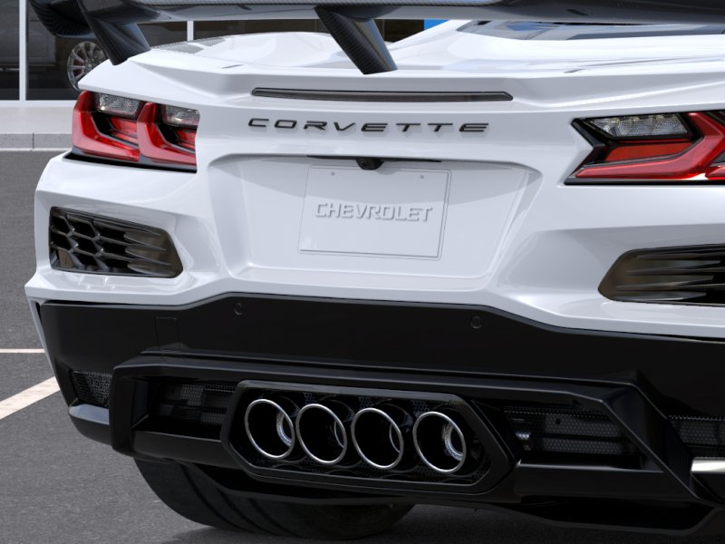 New 2027 Arctic White Chevrolet 3LT image 14