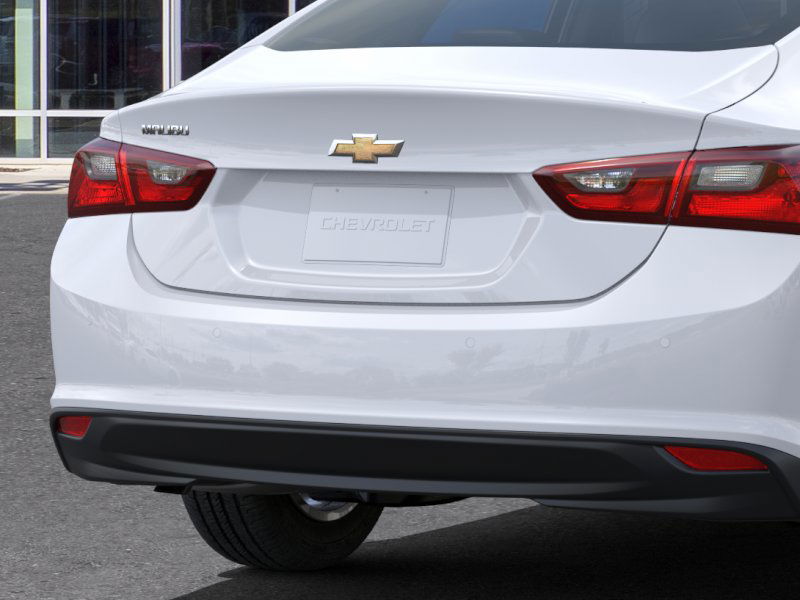 2025 Chevrolet Malibu LS photo 13