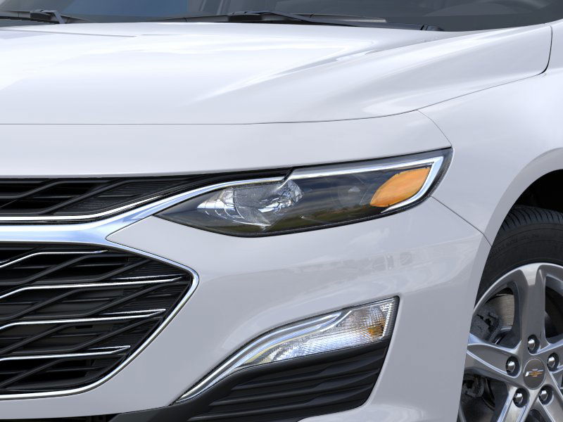 2025 Chevrolet Malibu LS photo 9