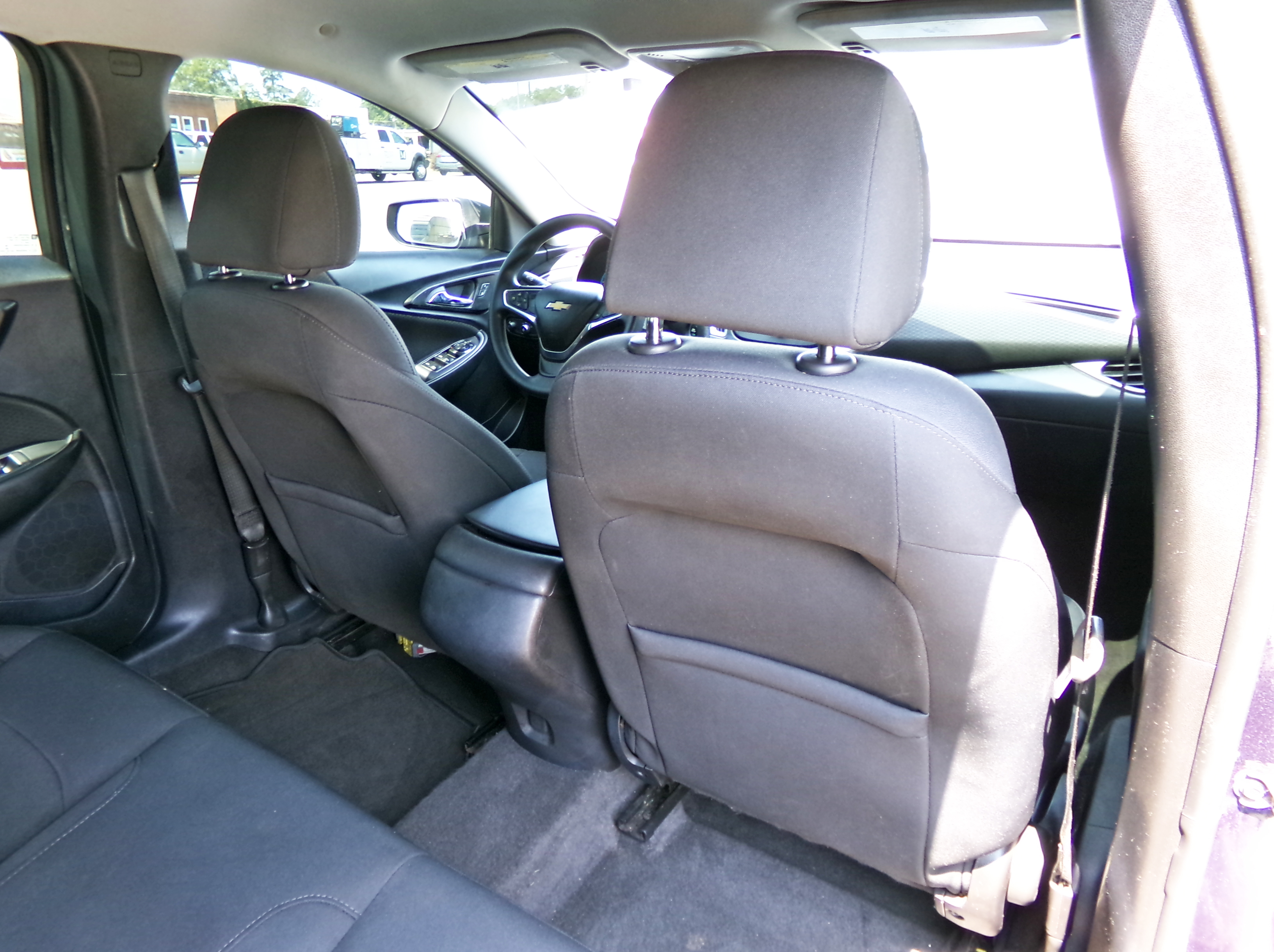 Used 2016 BLUE VELVET METALLIC Chevrolet LS image 14