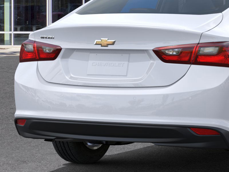 2025 Chevrolet Malibu LS photo 13