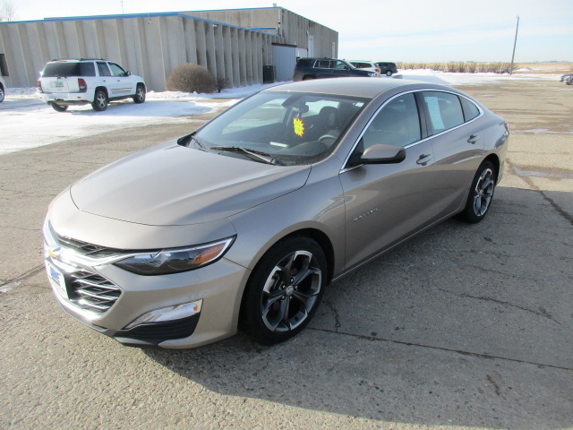 Used 2022 Chevrolet Malibu 1LT with VIN 1G1ZD5ST5NF130594 for sale in Rugby, ND