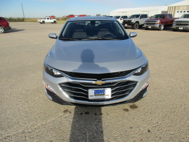 Used 2022 Chevrolet Malibu 1LT with VIN 1G1ZD5STXNF134494 for sale in Rugby, ND