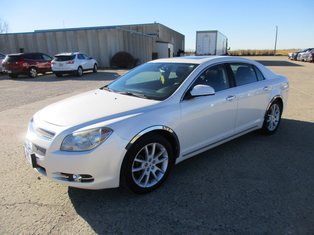 Used 2011 Chevrolet Malibu LTZ with VIN 1G1ZE5E17BF253090 for sale in Rugby, ND