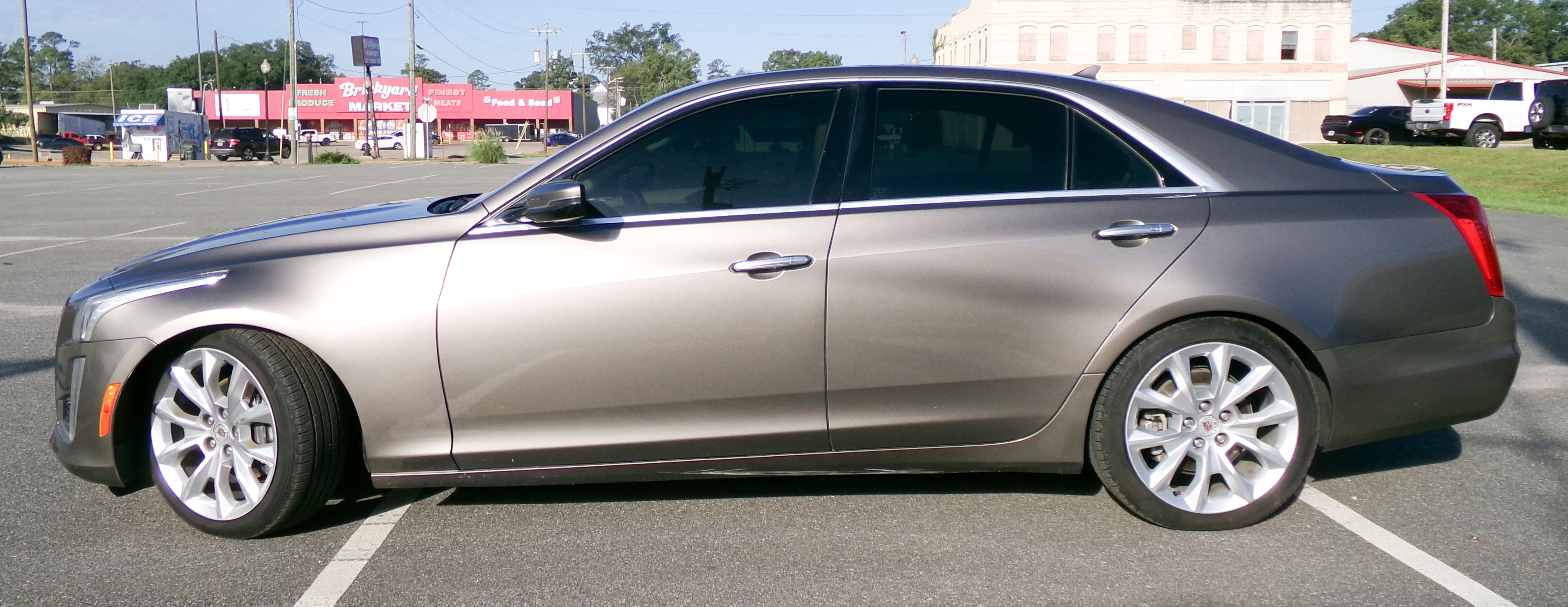 Used 2014 MOCHA STEEL METALLIC Cadillac Luxury RWD image 2