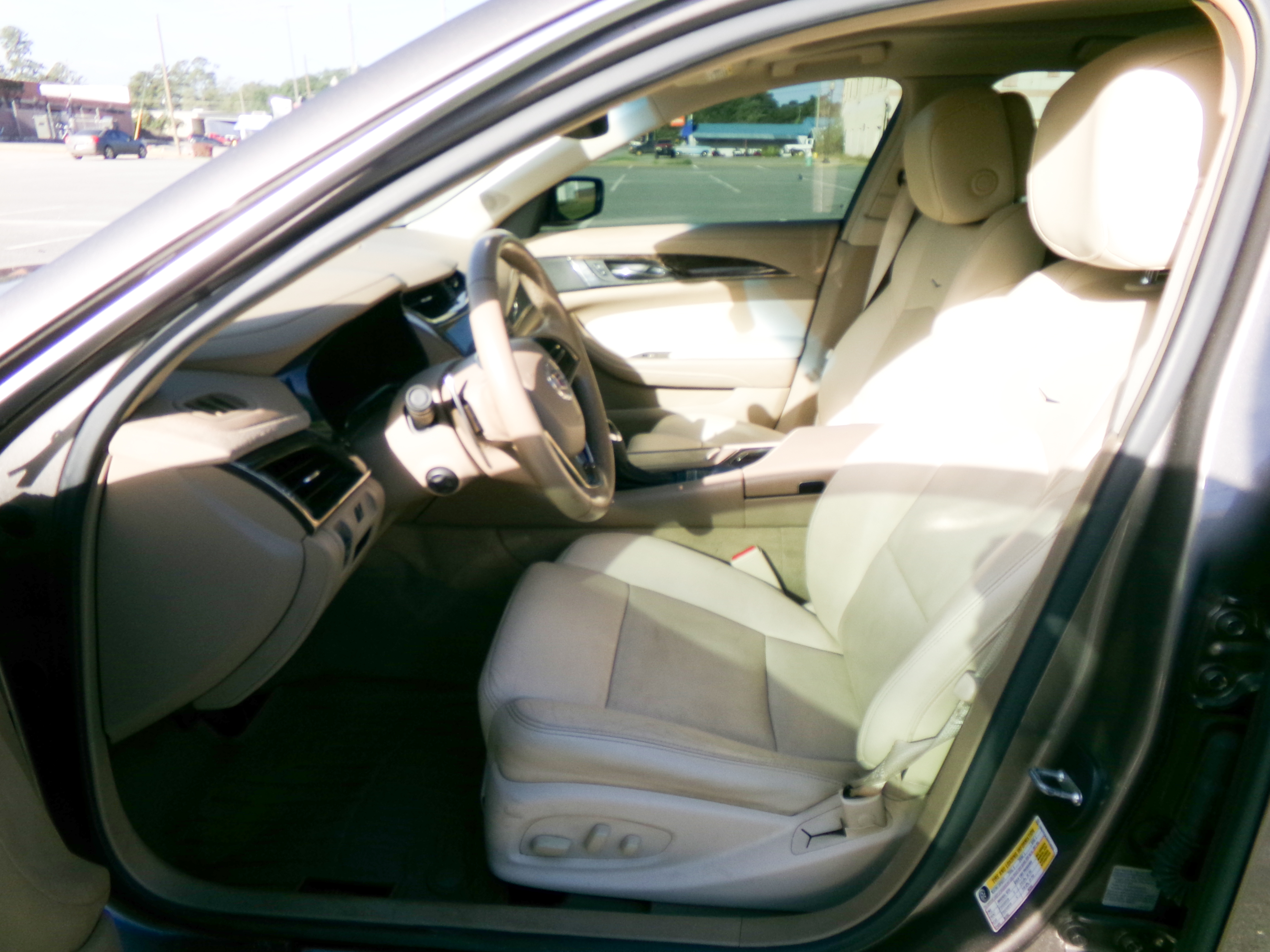 Used 2014 MOCHA STEEL METALLIC Cadillac Luxury RWD image 11