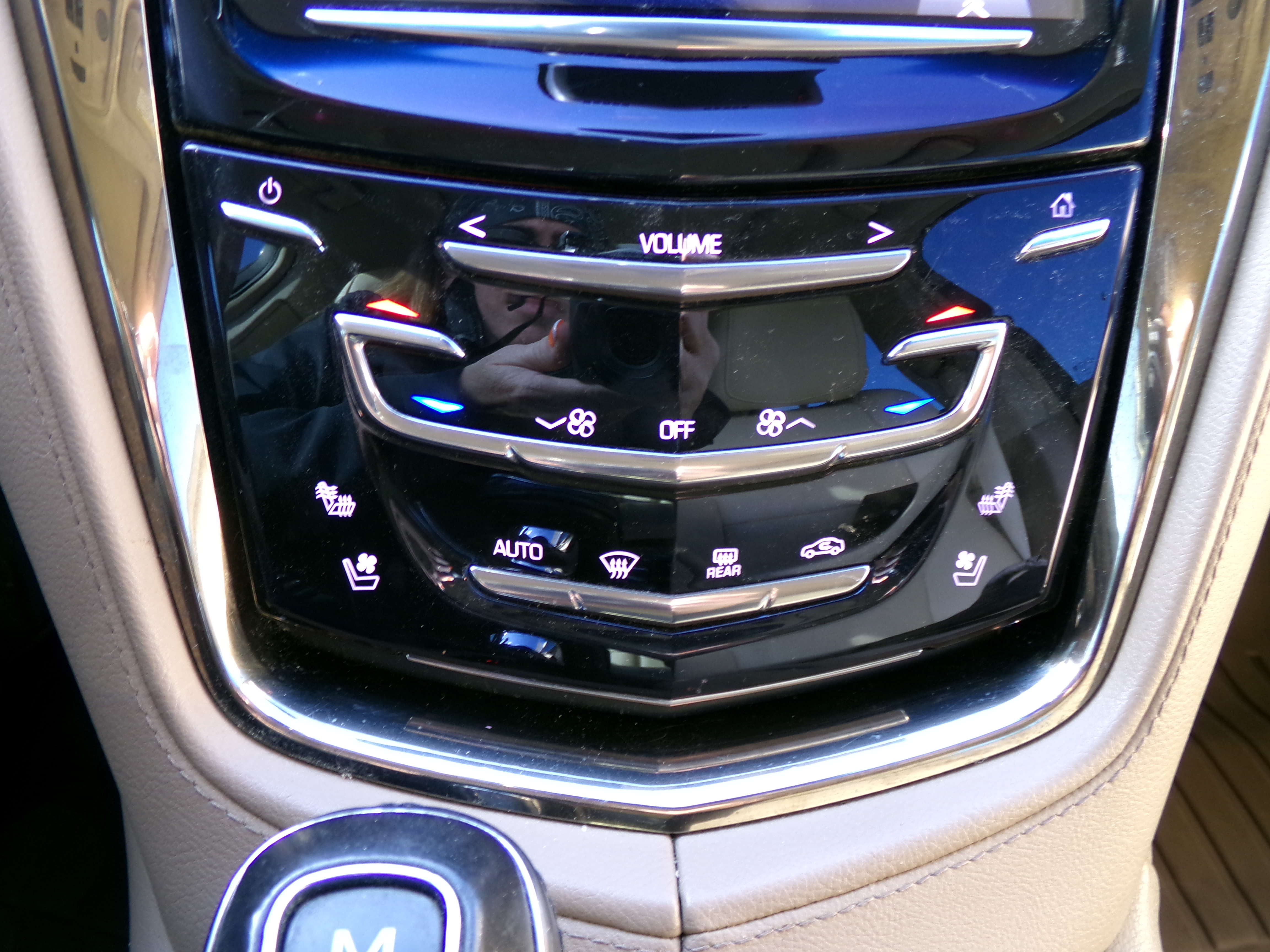 Used 2014 MOCHA STEEL METALLIC Cadillac Luxury RWD image 10