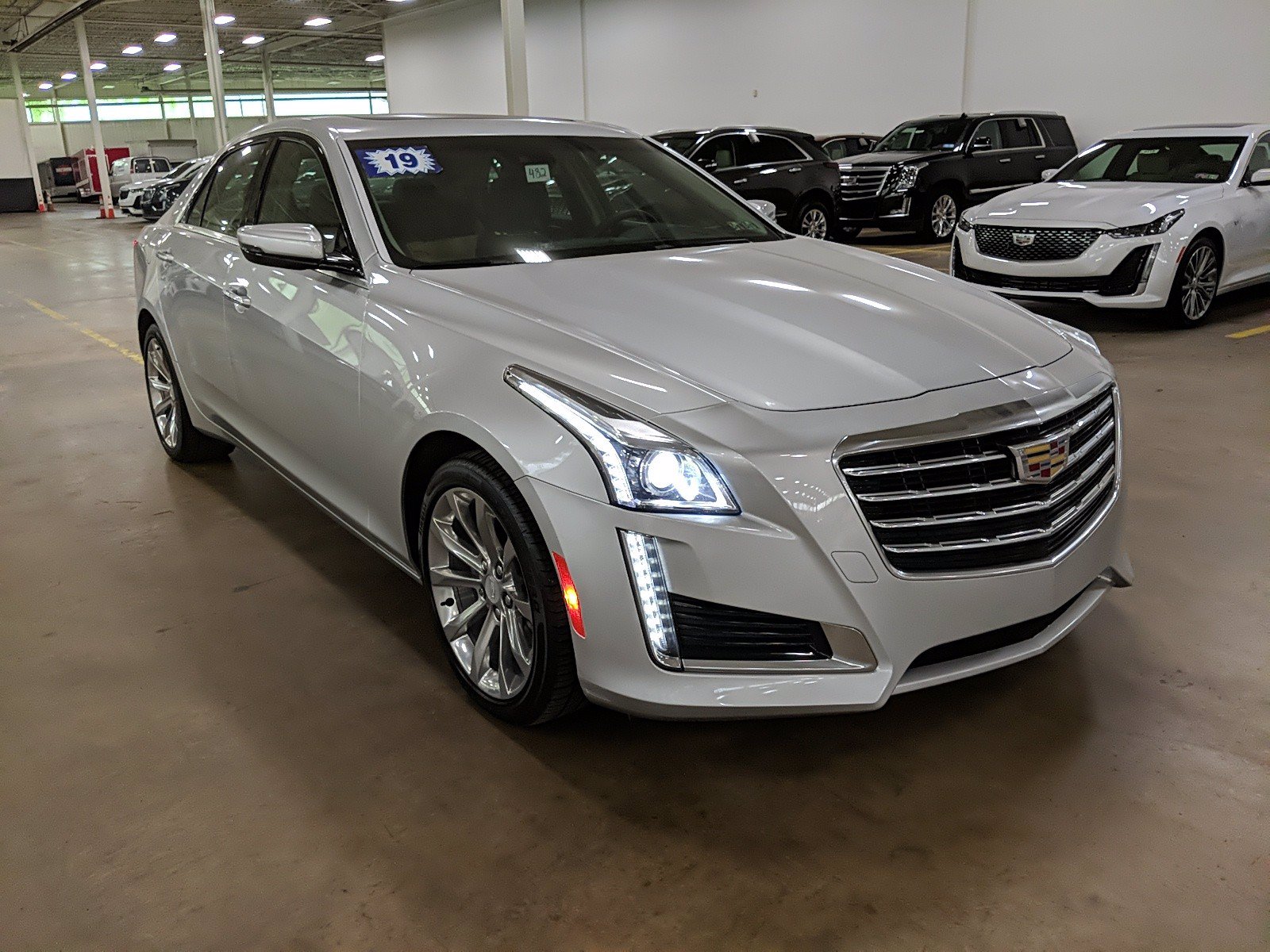 New 2019 Cadillac CTS 3.6L V6 Luxury