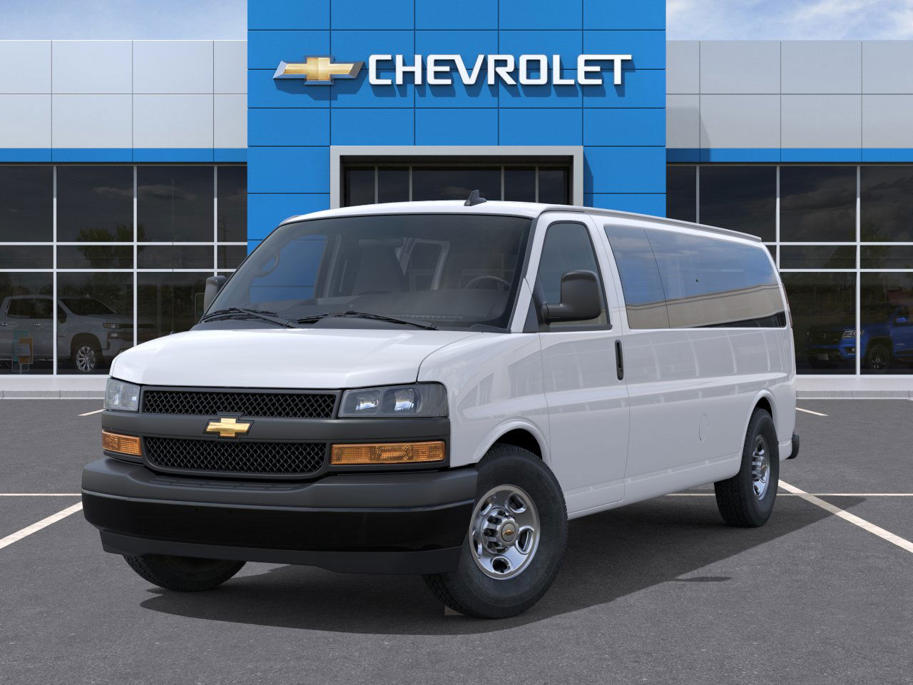 2025 Chevrolet Express Passenger 3500 photo 5