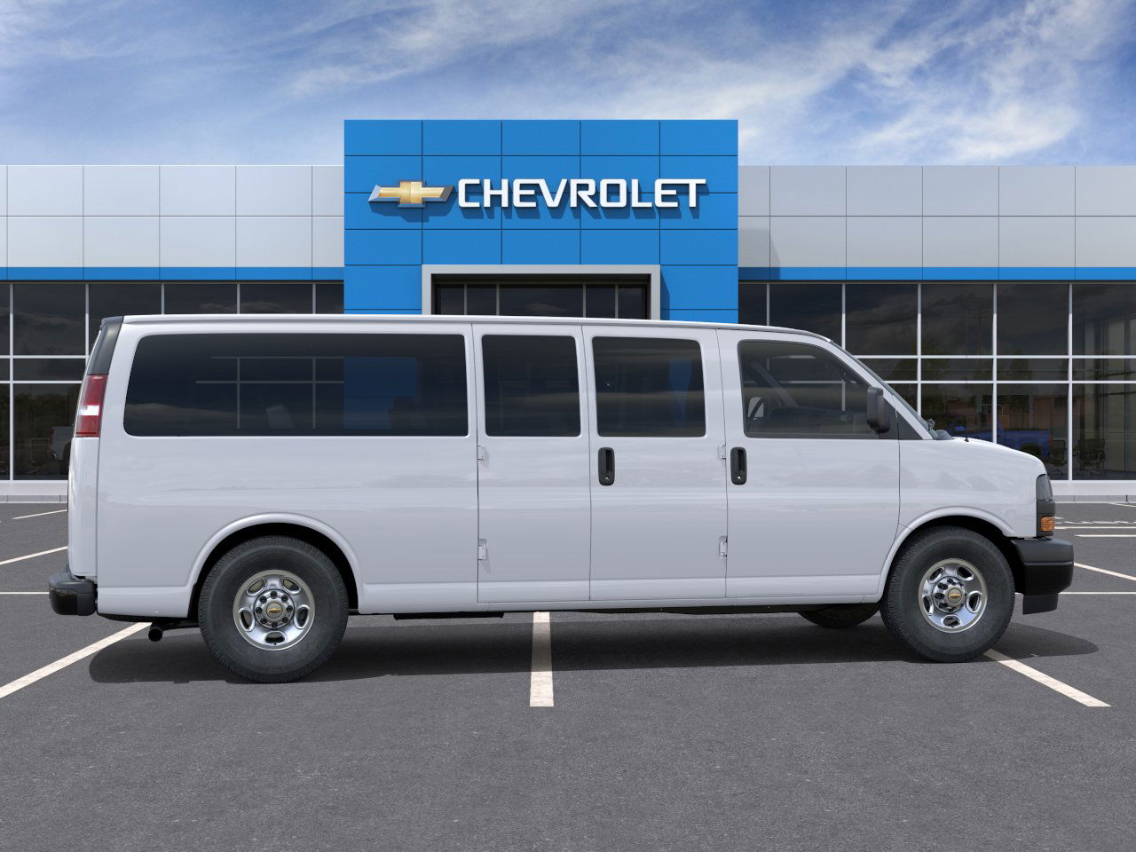 2025 Chevrolet Express Passenger 3500 photo 4