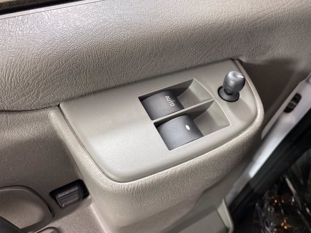 Pre-Owned 2019 Chevrolet Express Passenger 3500 LT