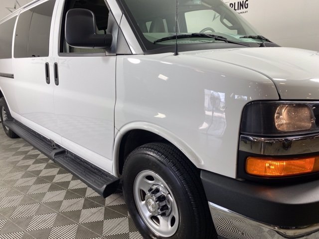 Pre-Owned 2019 Chevrolet Express Passenger 3500 LT