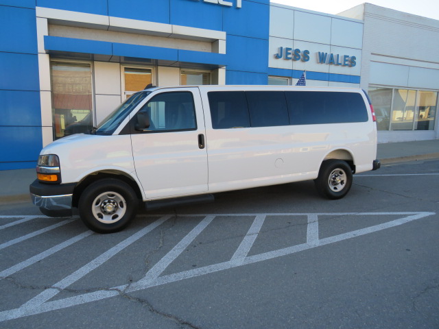 2025 Chevrolet Express Passenger