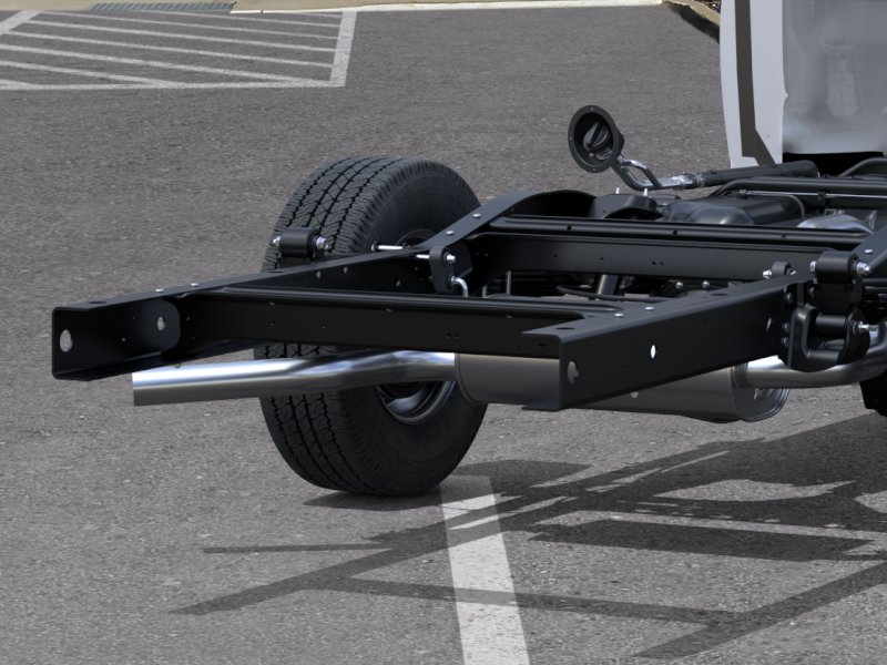 New 2026 Summit White Chevrolet 1WT image 50