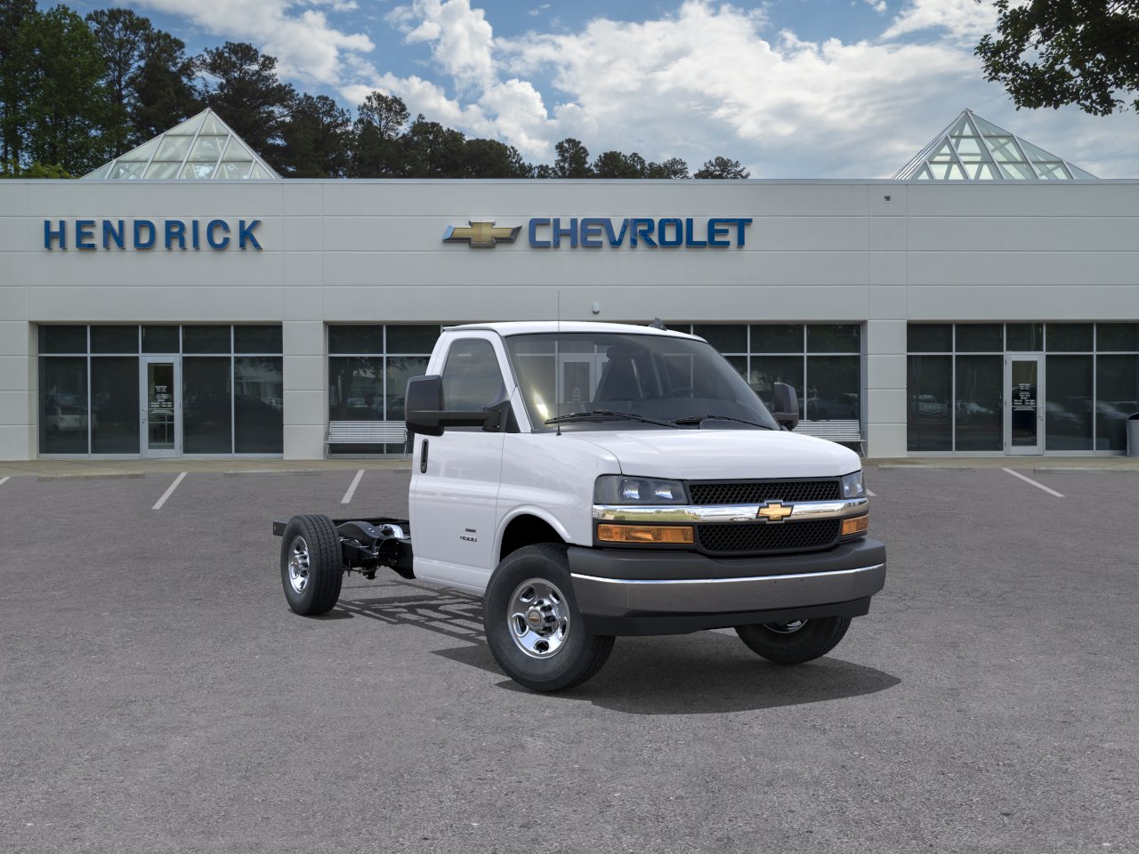 New 2025 Summit White Chevrolet 1WT image 61