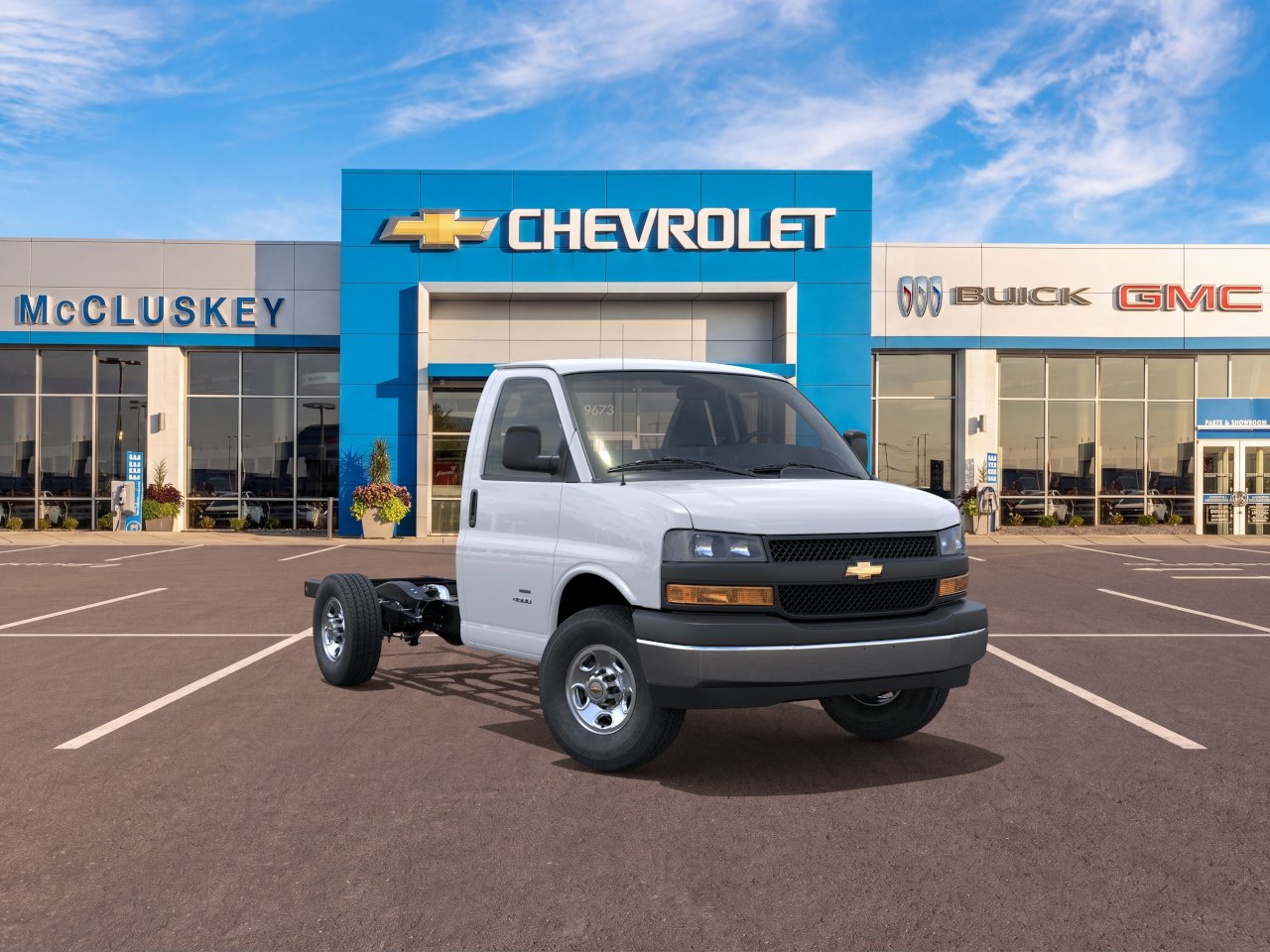 New 2026 Summit White Chevrolet 1WT image 25