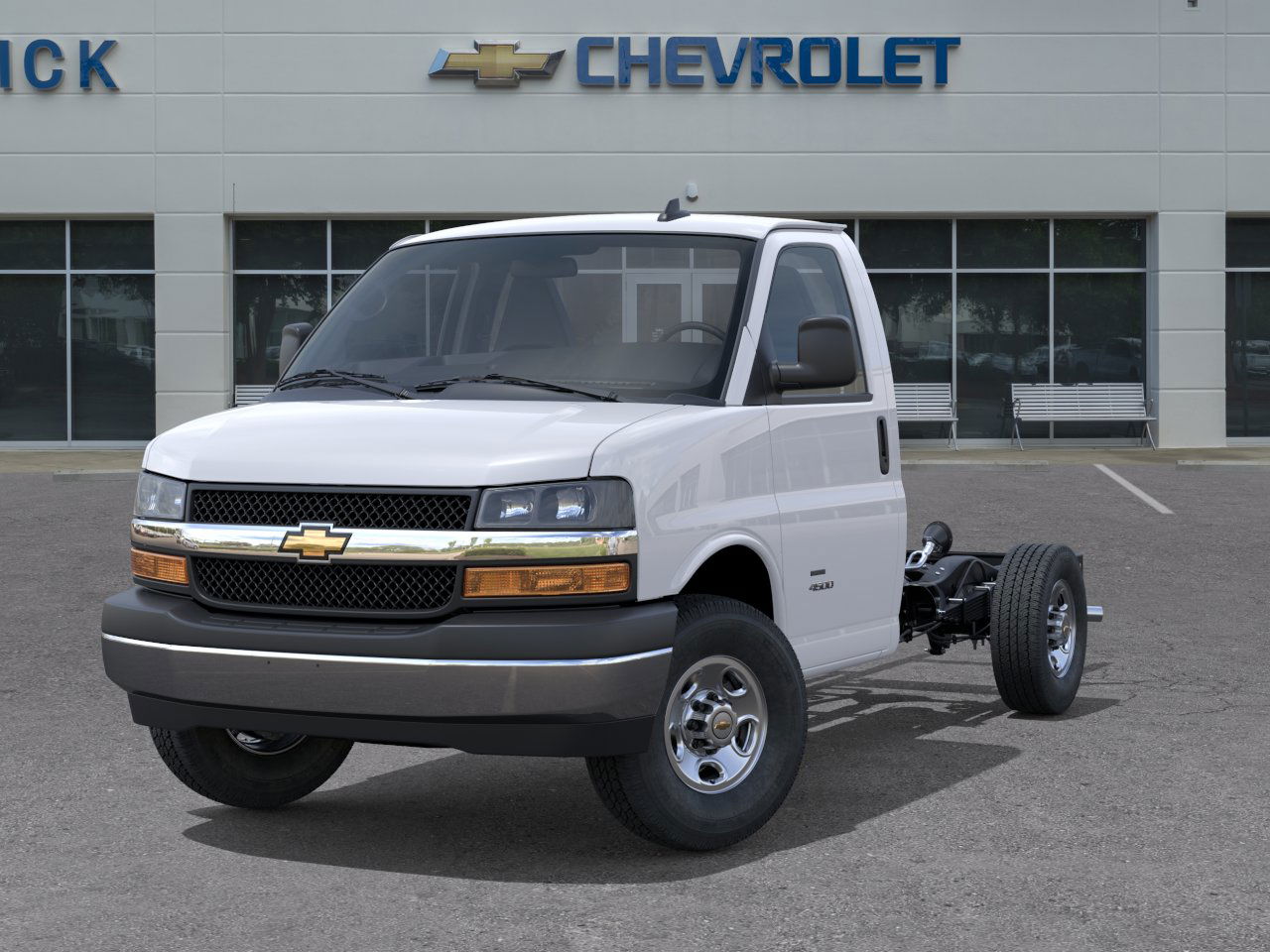 2025 Chevrolet Express Cutaway Base photo 43