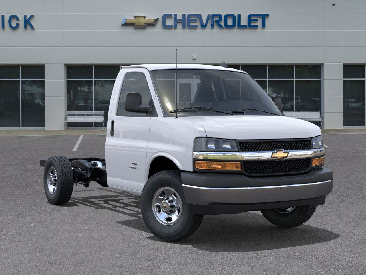 2025 Chevrolet Express Cutaway Base photo 44