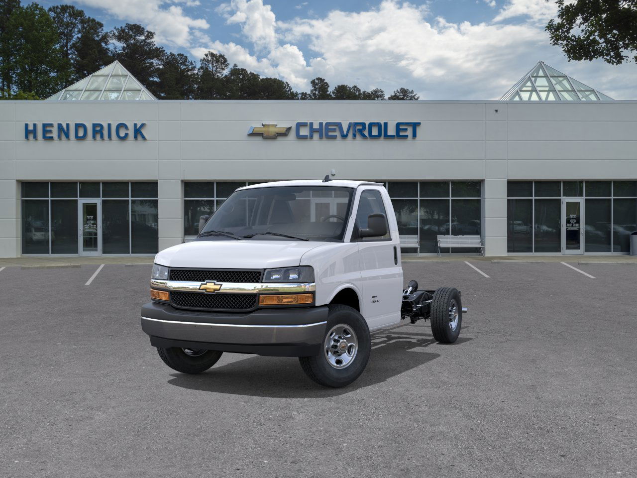 2025 Chevrolet Express Cutaway Base photo 45