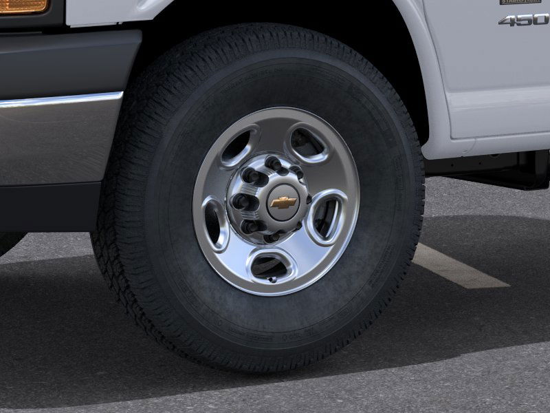 2025 Chevrolet Express Cutaway 3500 photo 4