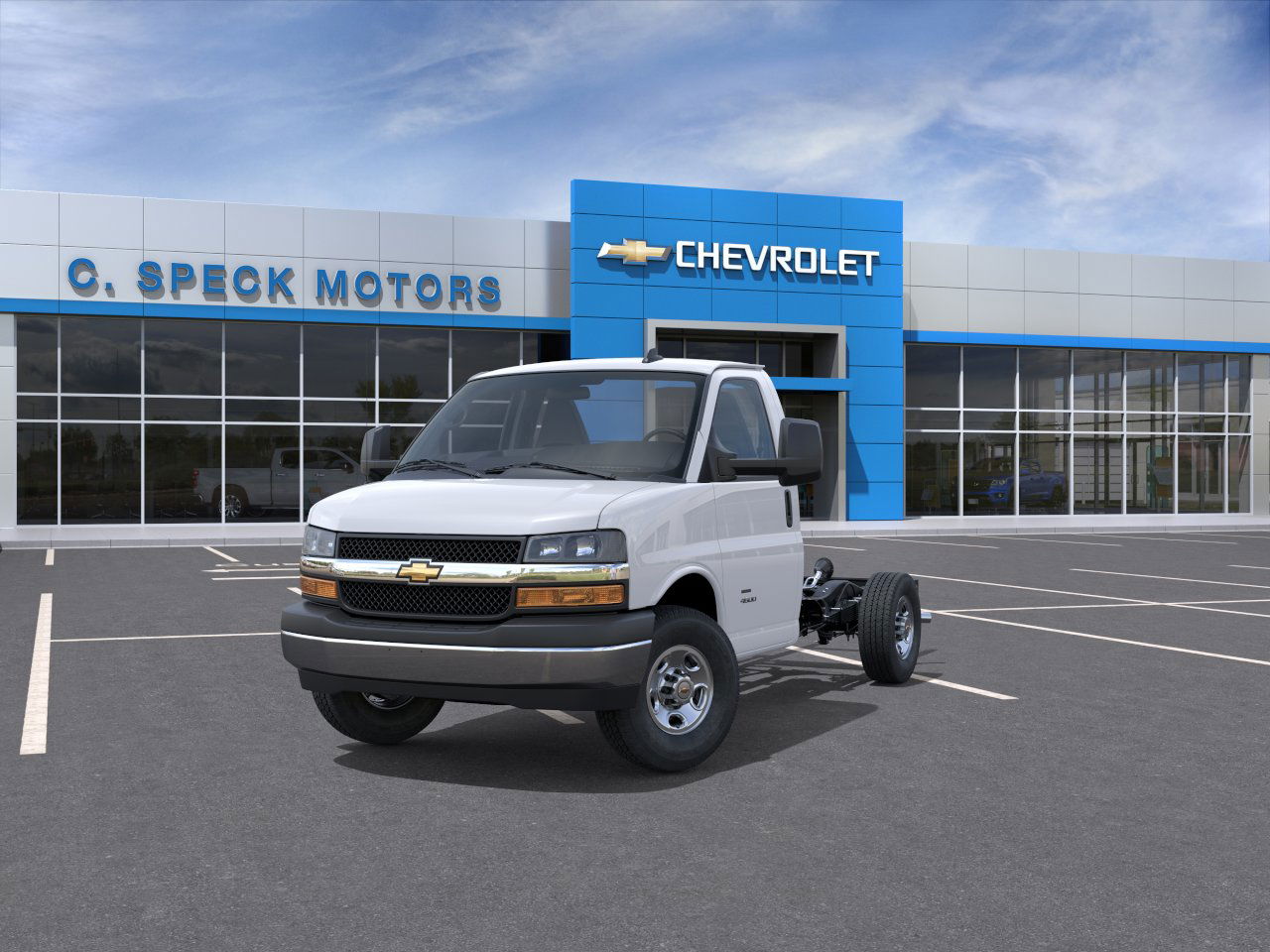 2025 Chevrolet Express Cutaway 3500 photo 3