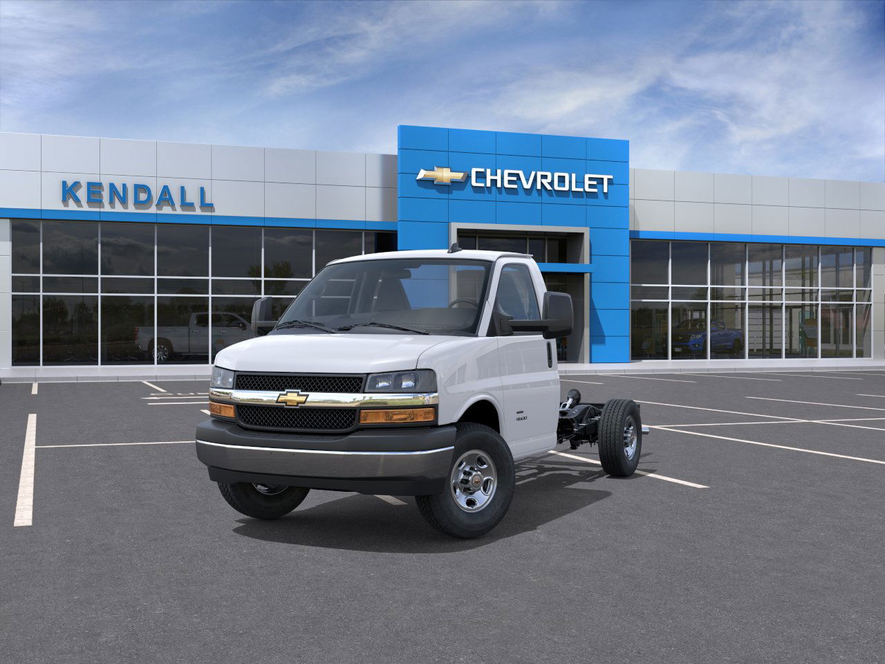 2025 Chevrolet Express Cutaway 3500 photo 2